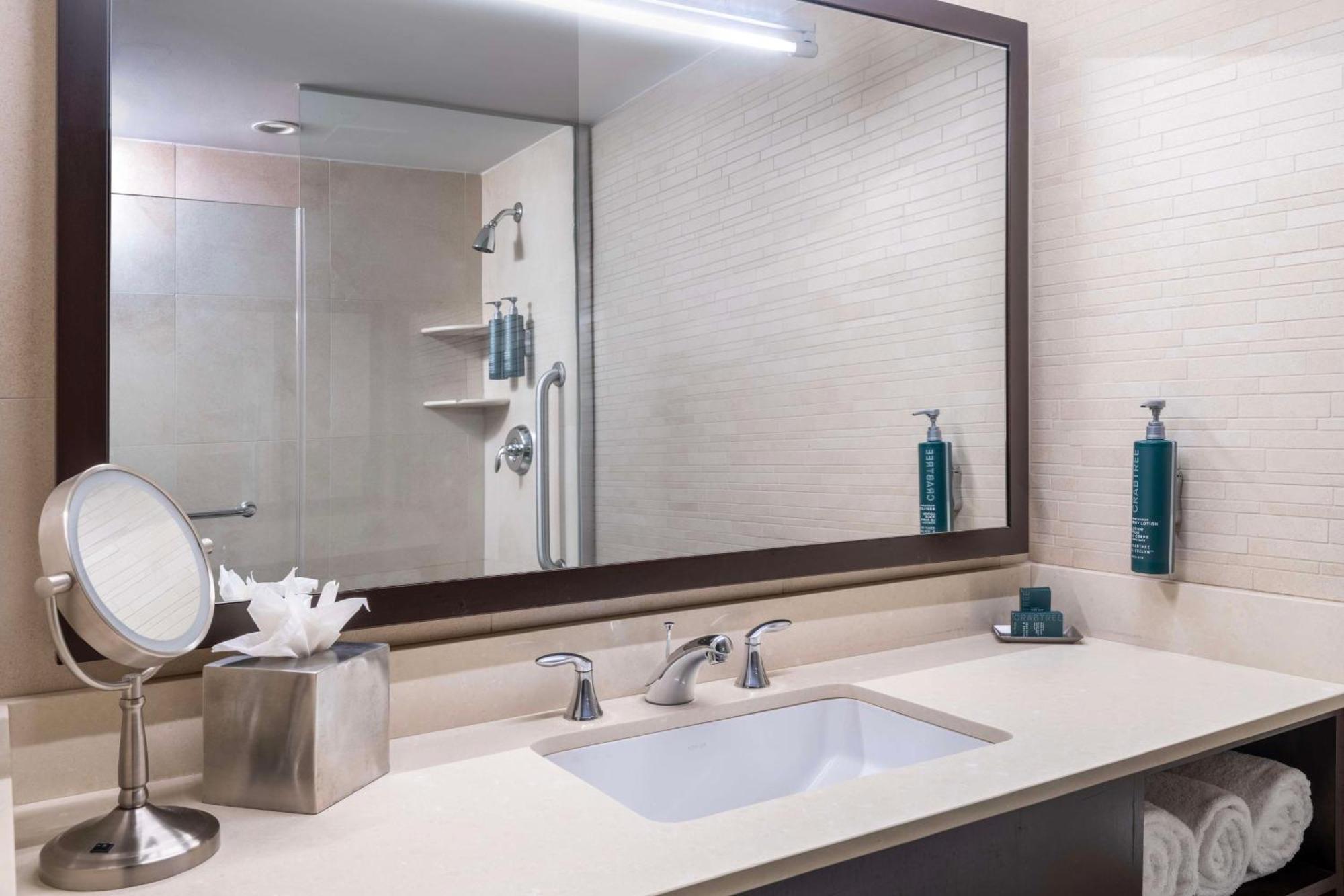 Hilton Fashion District 4* Nova York